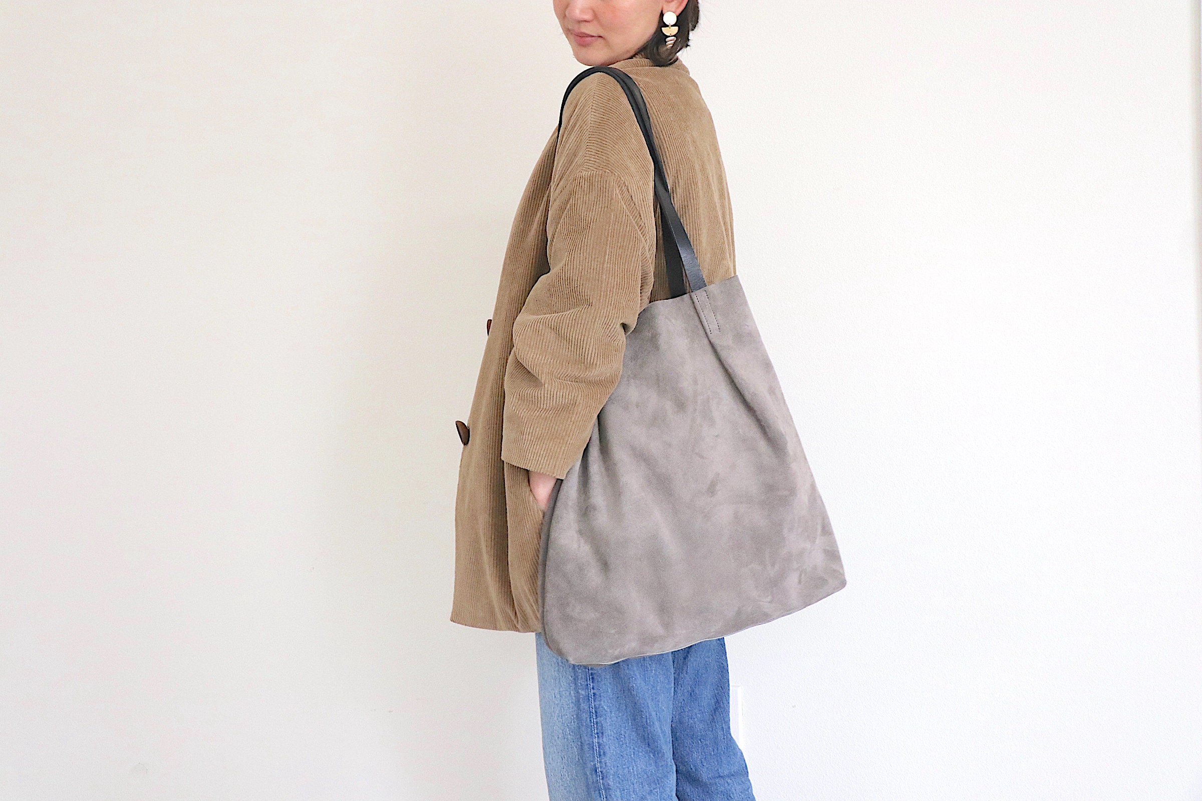 Suede Simple Tote Bag Grey