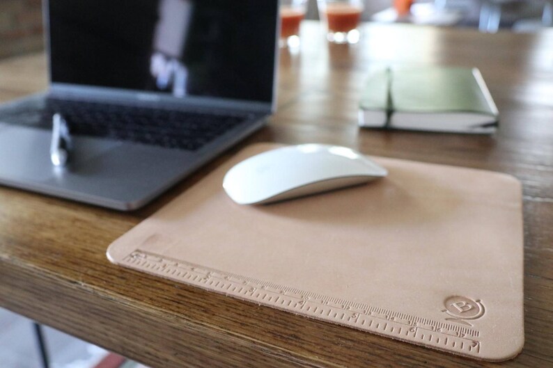 Full Grain Natural Vegetable Tanned Leather Mousepad With Ruler Emboss ...