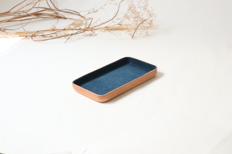 Leather Valet Tray Medium. Navy Suede Interior. Organizing - Etsy