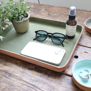 A4 Letter Size Molded Leather Valet Tray XL Large. Olive suede interior. Perfect for storing daily essentials in modern space.