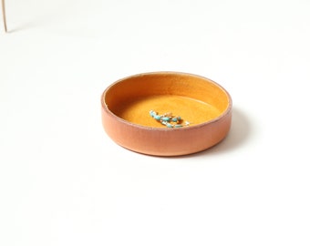 Round Leather Tray