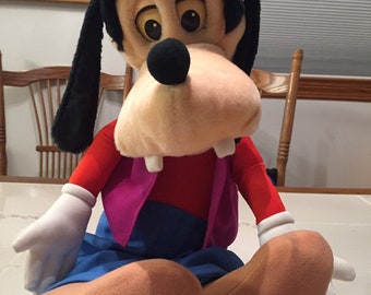 talking goofy doll