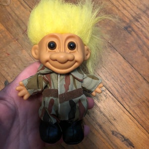 Vintage Russ troll yellow hair camo camouflage outfit