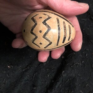 Stone egg shape lot d