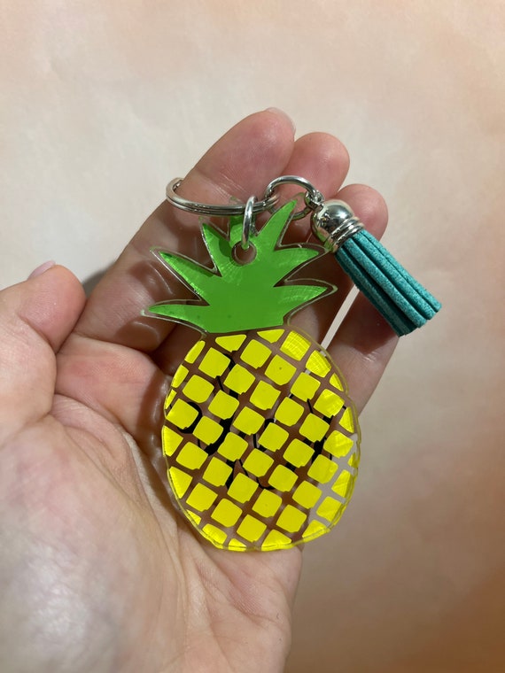 Faithfulness {Pineapple} v2 | Acrylic Keychain Faithfulness {Pineapple} v2 | Acrylic Keychain