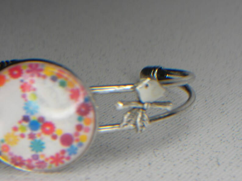 I Am PeaceChoker NecklaceEarringsBracelet Peace Sign and FlowersRainbow colors 15 34 inches