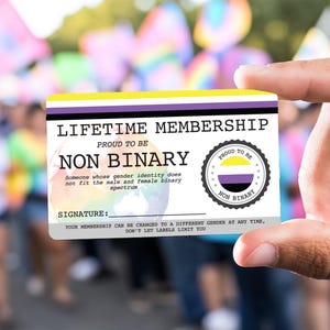 Tarjeta de membresía vitalicia NO BINARIA - Tarjeta del Orgullo Gay - Tarjeta de identidad LGBT - el regalo perfecto para la comunidad arcoíris