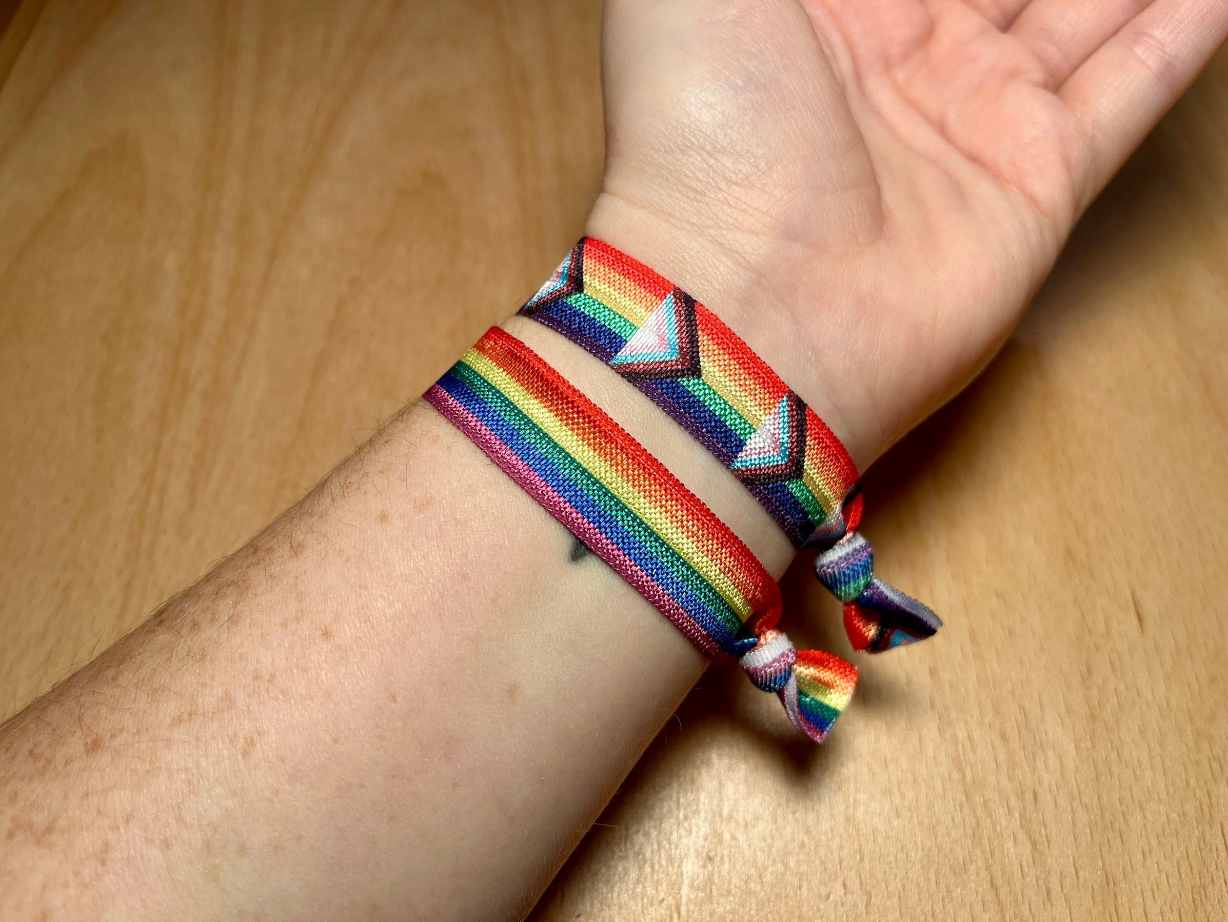 Regenbogen Pride Haargummis - 4 Stück, 10x10 Cm, Bunte Streifen-Haarbänder Für Frauen & Mädchen