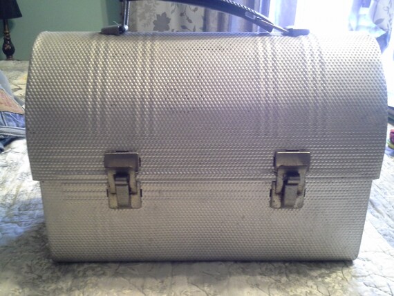 tin lunch box with thermos