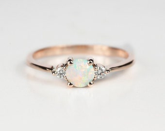 Opal and Diamond Engagement Ring | Three stone ring | Anniversary Ring | 9k/14k/18k Rose, White, Yellow Gold and Platinum gift for her