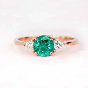 Round Emerald and Trilliant Diamond Engagement Ring | Art deco Emerald Diamond Wedding Bridal Ring | Diamond Rose Gold Dainty Ring for her