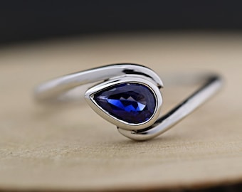 Natural Ceylon Blue Sapphire Engagement Ring-9ct White Gold-Blue Sapphire Solitaire Engagement Ring-Birthstone-Ready to Ship-FREE SHIPPING