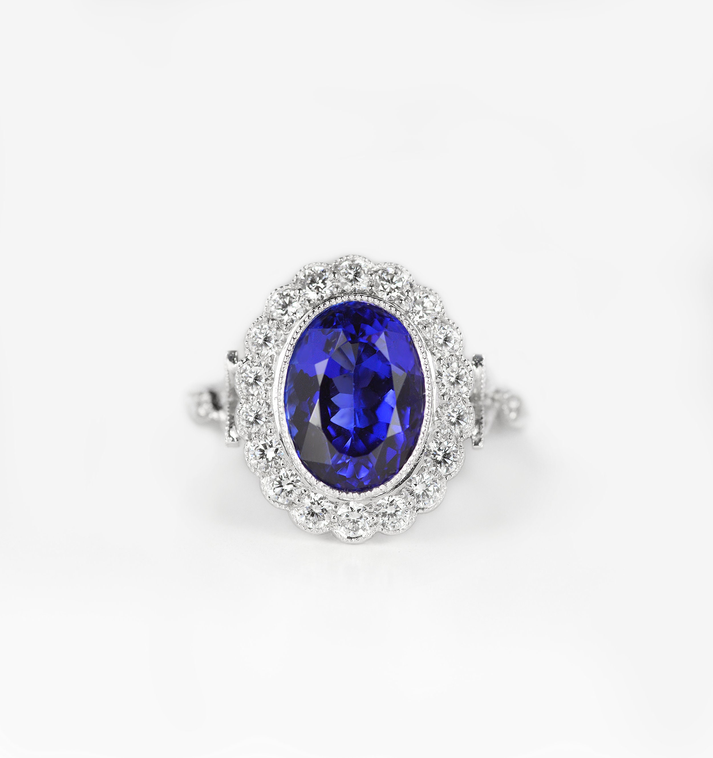 14K 18Kwhite Gold , Natural Oval Tanzanite Engagement Ring, Fashion Vintage Halo Halo, Anniversary Gift, Diamonds Ring