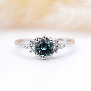 Natural teal sapphire and diamond ring | Natural sapphire featuring art deco ring | solid white gold celebrity ring | Vintage stylish ring