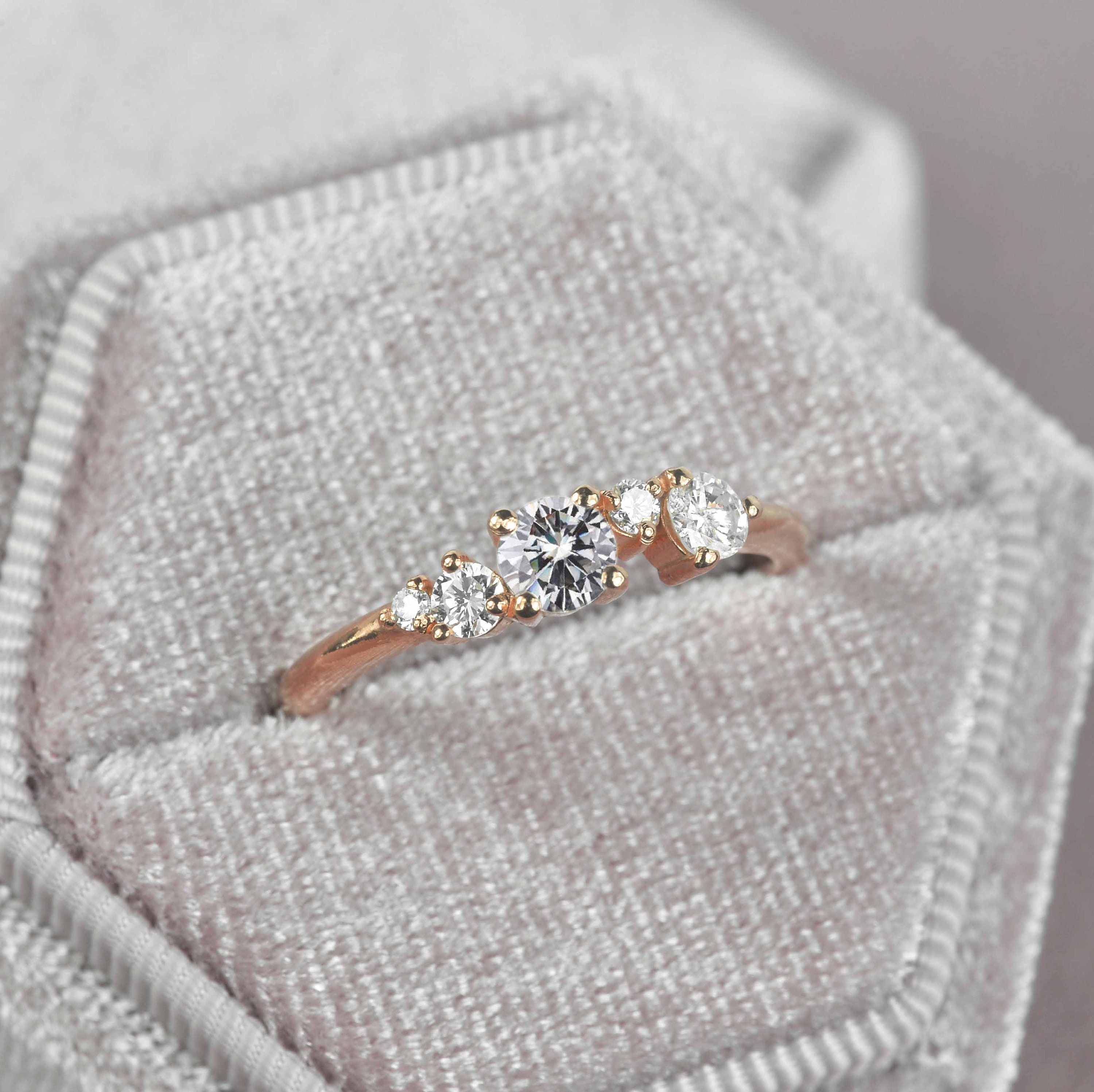 4mm Round White Moissanite & Diamond Engagement Ring | Wedding Vintage 9K/14K/18K Rose Gold, Platinum