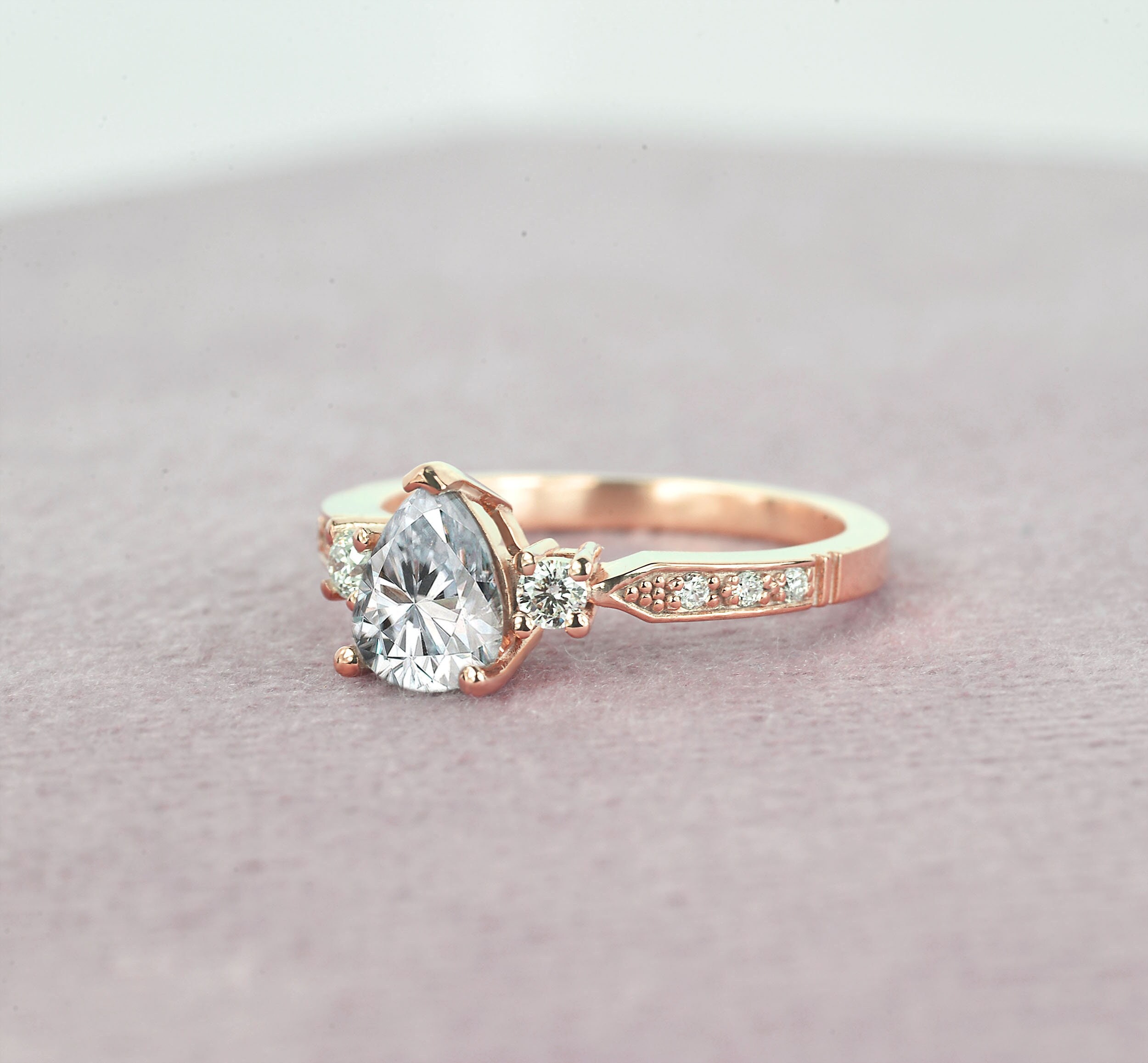 Pear Shaped White Moissanite Engagement Ring | Round Diamond 9K/14K/18K Rose Gold Rustic Ring