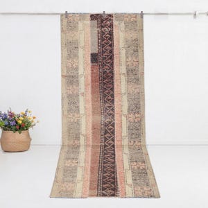 Alfombra turca de pasillo en tonos tierra desgastados / 60 x 180 cm, lana geométrica a rayas / Alfombra decorativa bohemia de terracota suave para pasillo