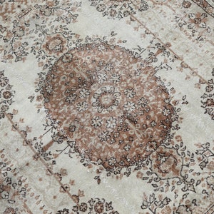 6x9 Beige Turkish Rug, Brown Vintage Rug, 6x9 Handmade Medium Floral Oushak Rug, Natural Wool Rug, Bedroom, Kitchen, Living Room, Home Decor