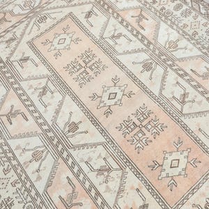 7x10 Beige Turkish Rug, Brown Vintage Rug, 7x10 Handmade Oversized Floral Oushak Rug, Natural Wool Rug, Bedroom, Kitchen, Living Room Rug