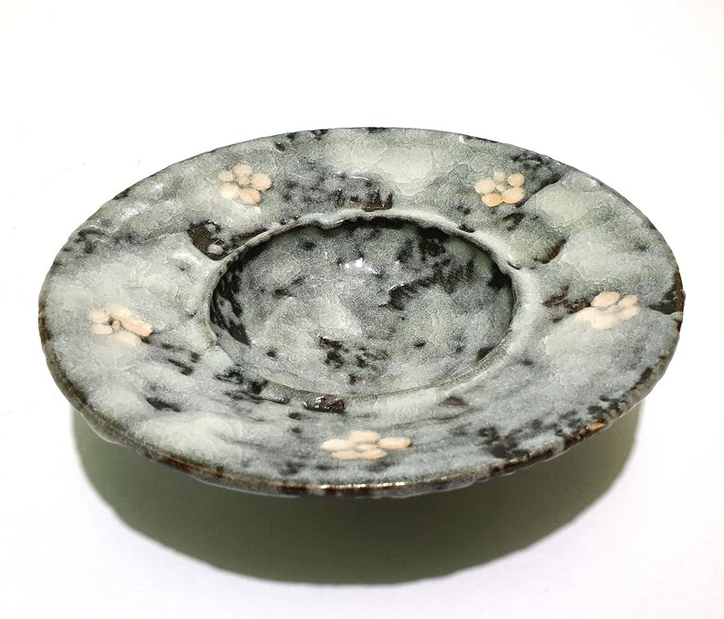 Vintage japanische Keramik Shino glasiert Runde Aschenbecher