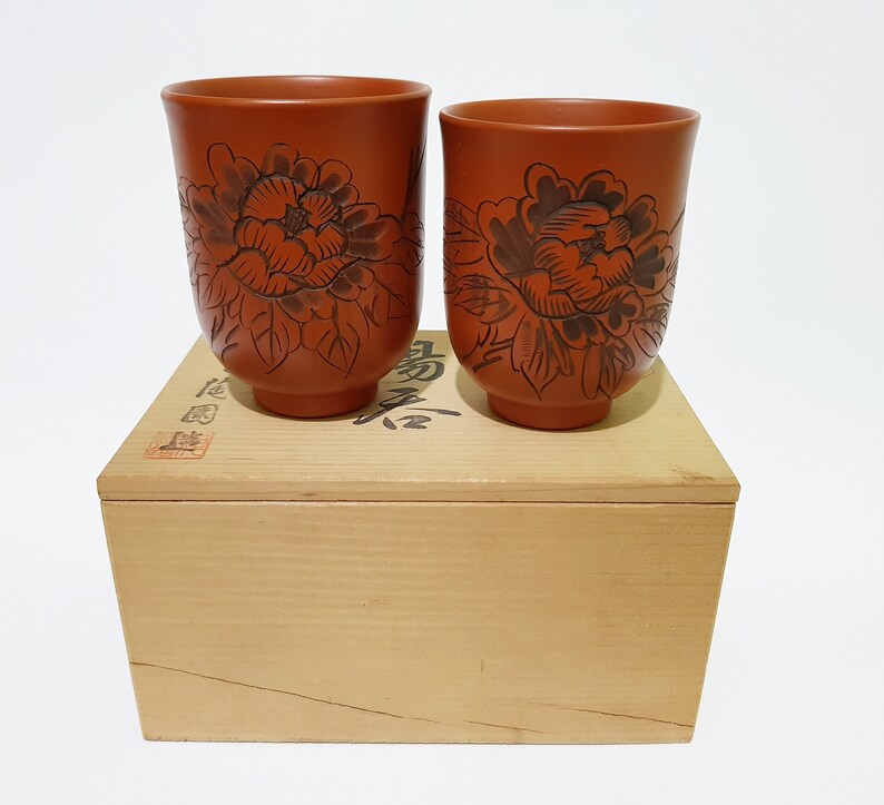 CecysAsianShop Japanese Pottery Couple Ceramic Teacups Vintage Tokonameware Floral Yunomi Teacups