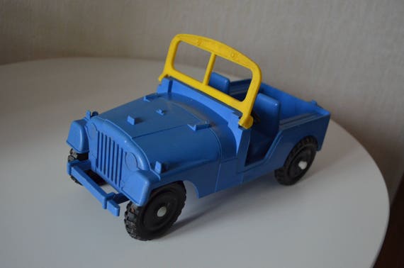 big plastic toy cars