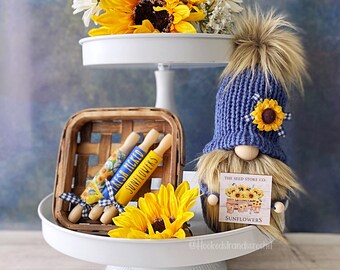Free Free 118 Sunflower Gnome Svg SVG PNG EPS DXF File