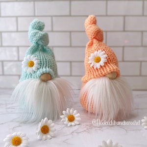 Daisy gnome, Spring gnome, Tiered tray decor, Gift idea, Swedish tomte, Gonk doll, Knit gnome,