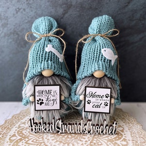 Knit Pet Lover Gnome: Farmhouse Tiered Tray Decor