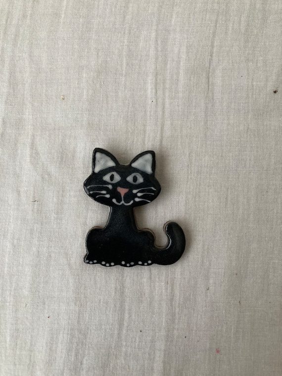 Black Cat Fridge Magnet, Kitchen Decor (2" x 2")