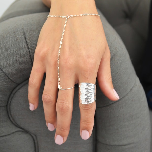 Silver hand chain for women clearance