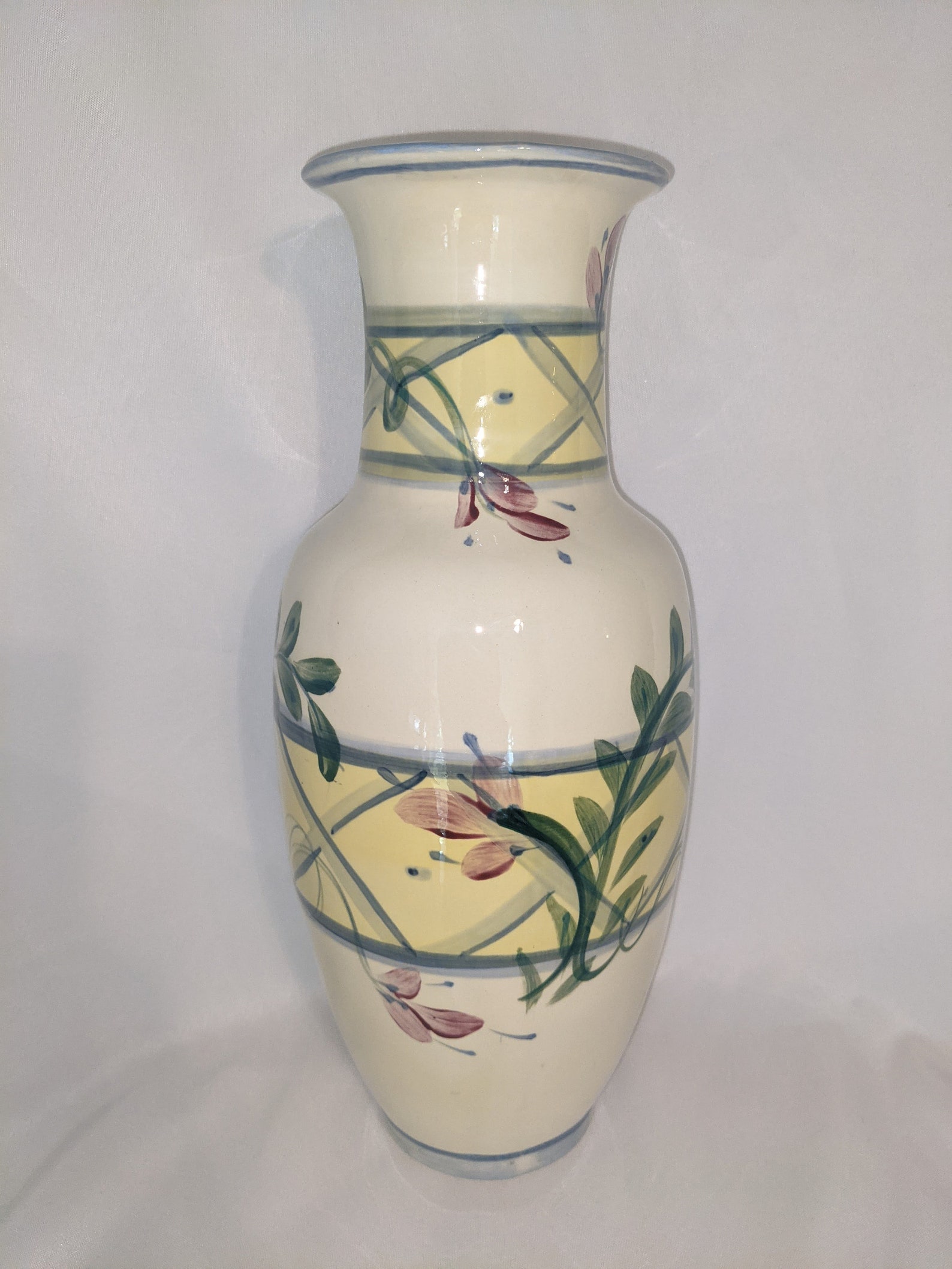 Retired Pattern Maypop Vase Vintage Gail Pittman Etsy