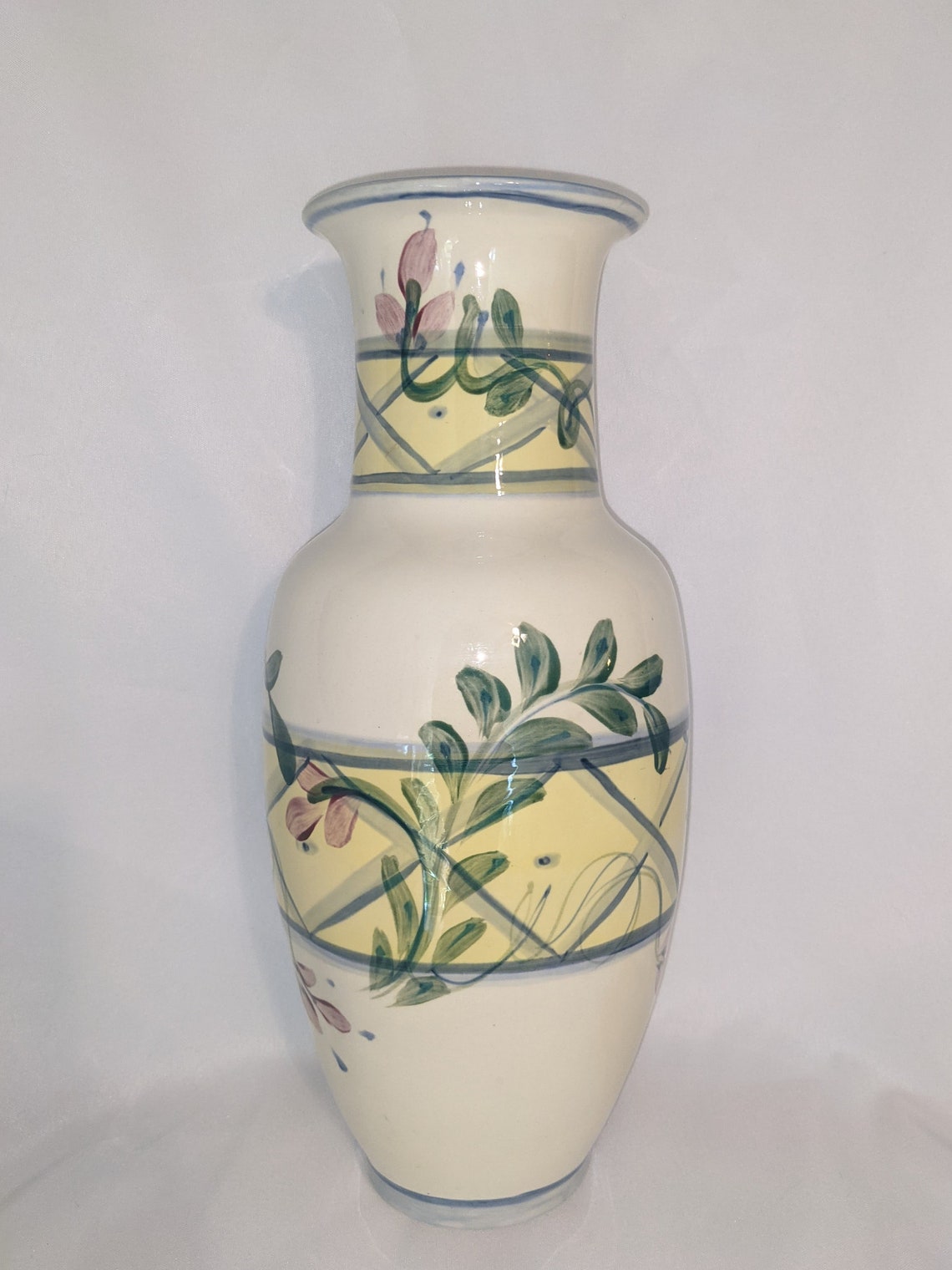 Retired Pattern Maypop Vase Vintage Gail Pittman Etsy