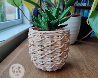 Rattan/Wicker Pineapple Storage Basket | Plant pot | Home Decor | WonderWeaver Design | Handmade