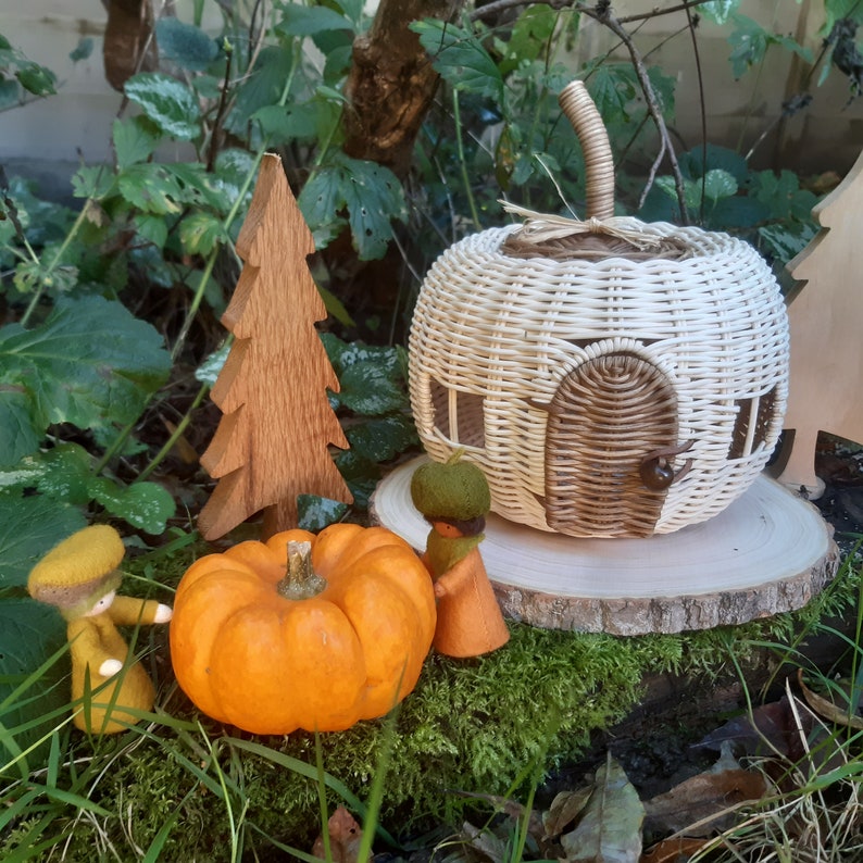 Rattan/Wicker Pumpkin House Fairy House Pumpkin WonderWeaver Design Handmade Hand-dyed Limited Edition image 4