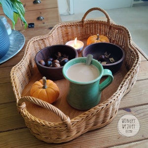 Rattan Wicker Wavy Tray with Handles Scalloped Edge Storage Basket Tea Tray Serving Tray WonderWeaver Design Handmade Hand-dyed image 5