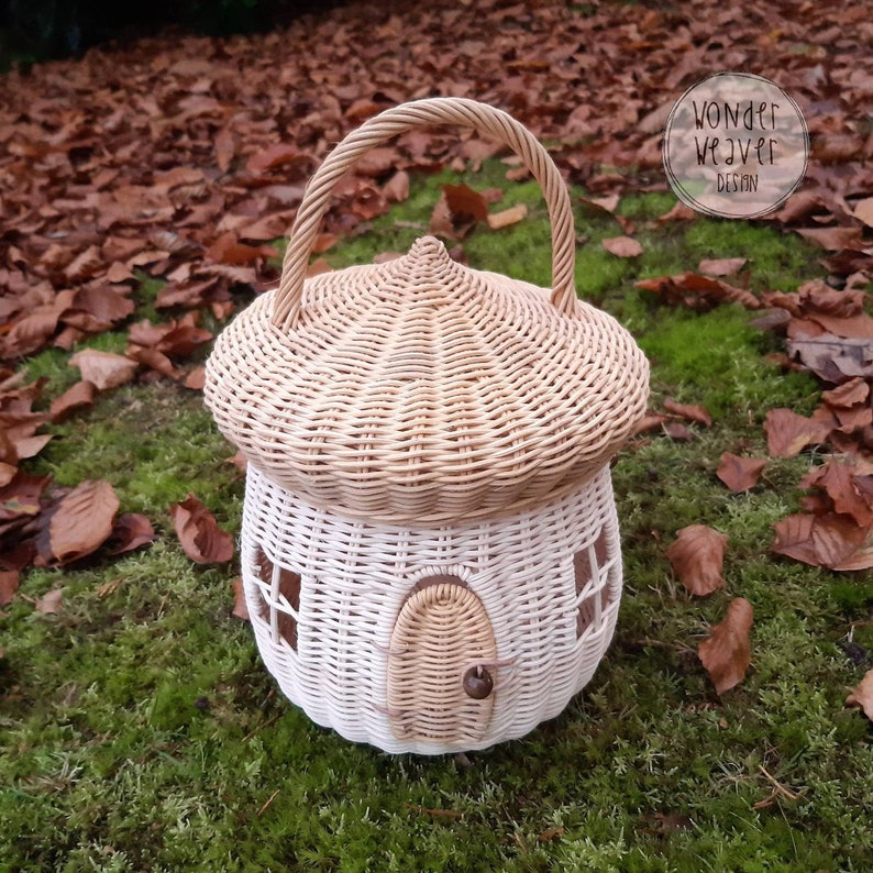 Rattan/Wicker Acorn House Bag Fairy House Acorn image 0