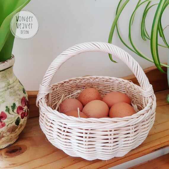 Rattan wicker Egg Basket for Easter Limited Edition Egg Basket