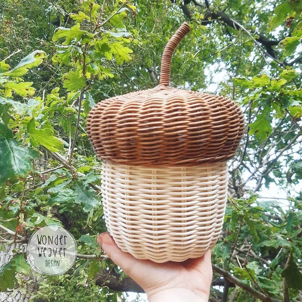 Rattan/Wicker Eichel Aufbewahrungskorb mit handgefärbtem Deckel | Herbst Deko | WonderWeaver Design | Handarbeit