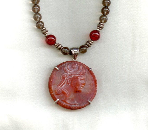 Ancient Near Eastern King or God