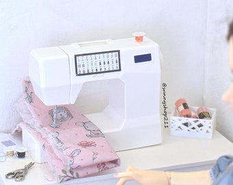 Modern sewing machine and accessories 1/6 1/4 for pullip, blythe, fashion royalty, Poppy Parker, bjd, minifee, msd