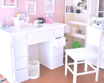 Diorama Desk Accessory, 1/4 BJD Dolls, Painted Miniature