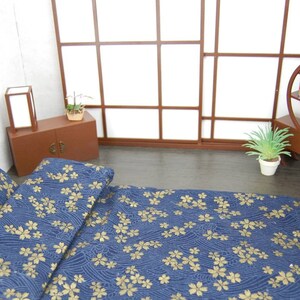 Chinese / Japanese bed / futon for pullip, Blythe, fashion royalty, phicen or others of the same size Bleu