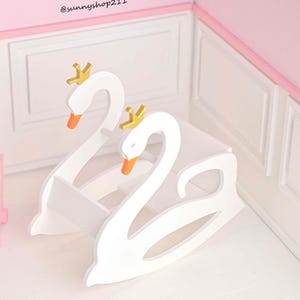 Rocking Swan pukifee, lati Yellow, Nappy choo, bjd baby, obitsu 11, stodoll