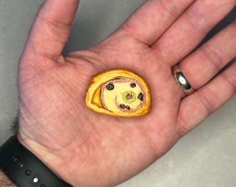 Handmade Pan de Jamón Magnet – Venezuelan Christmas Bread Miniature