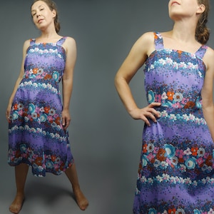 Vintage sundress Sleeveless cotton dress 70s Purple floral print Summer A line dress Size L