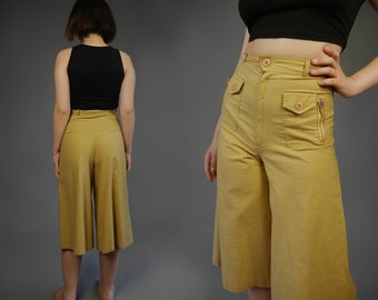 Camel brown culottes shorts VTG 70s High waisted Knee length Wide Leg Summer Casual shorts SMALL