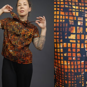 BOW blouse Vintage 70s Orange black bright print Short sleeves MEDIUM size