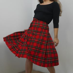 RED tartan Scotland kilt Vintage tartan Pure NEW wool WAIST 24-26 inches