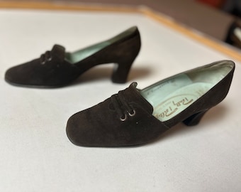 Bally Bellezza Mod scarpins anos 60 marrom salto alto camurça couro tamanho 5 E